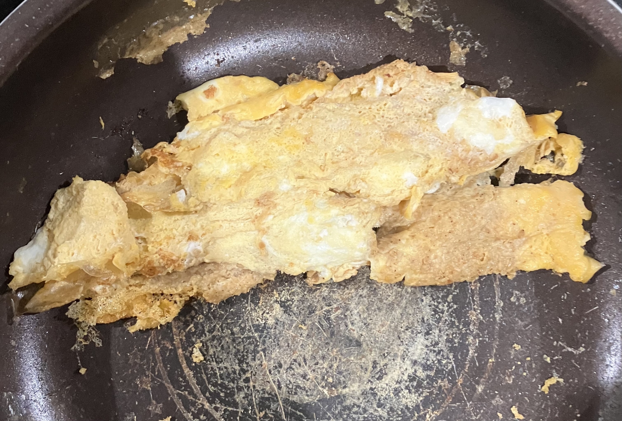 大きなクリーム入りたまごオムレツ