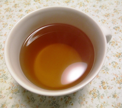 黒糖入りの熱い麦茶