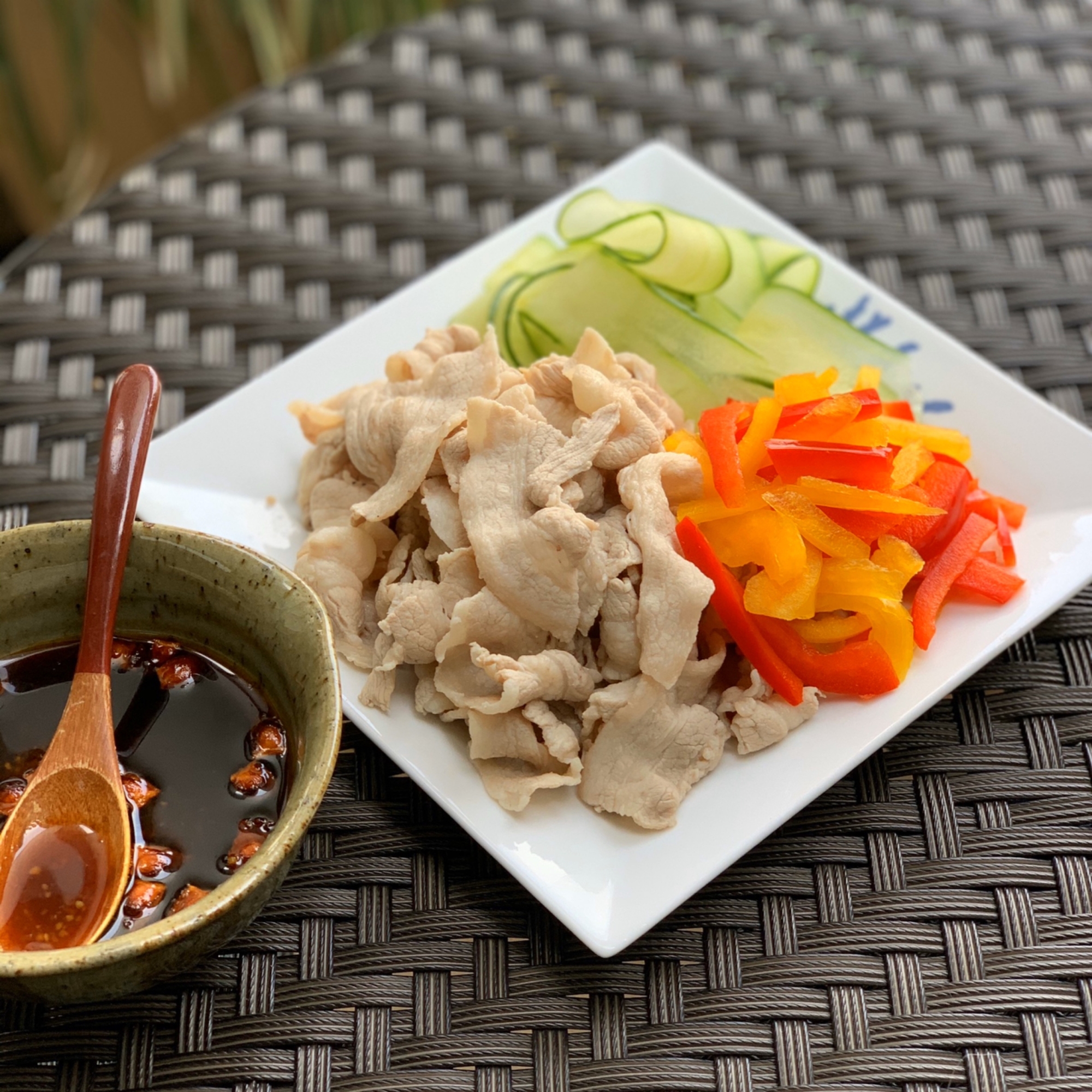 超ウマ 八角ソースかけ豚しゃぶ レシピ 作り方 By みこっちゃん 楽天レシピ 超ウマ 八角ソースかけ豚しゃぶ レシピ 作り方 By みこっちゃん 楽天レシピ