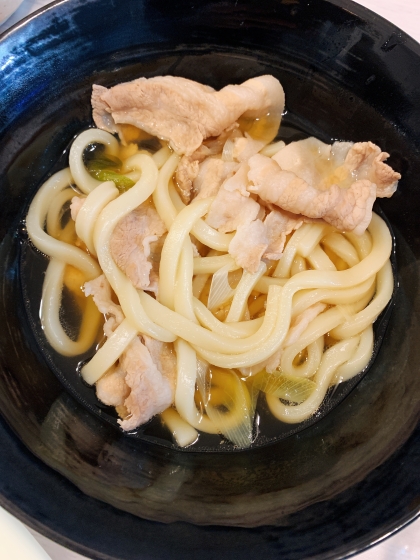 おでんの出汁で、簡単肉うどん