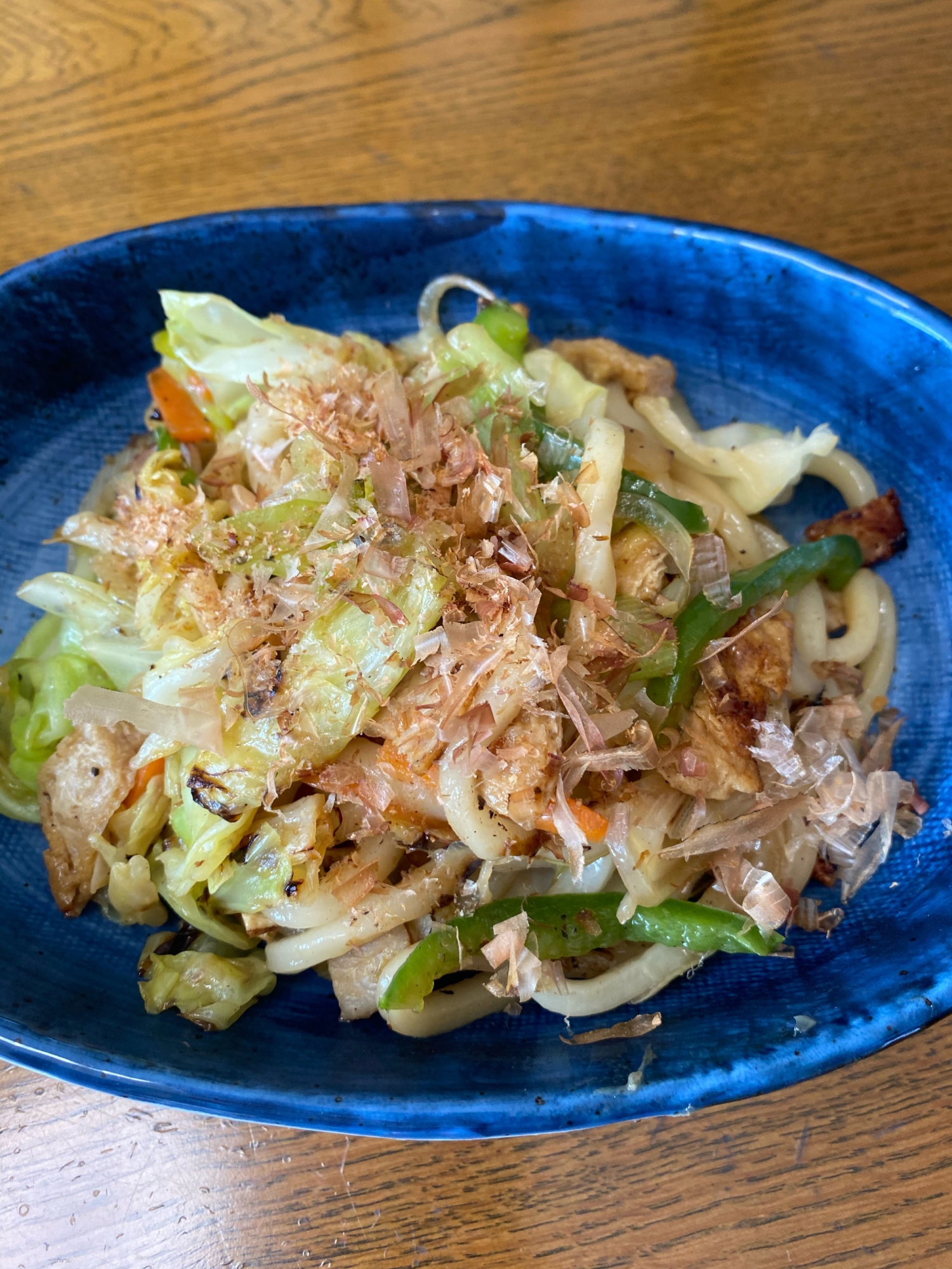 野菜たっぷり、焼きうどん