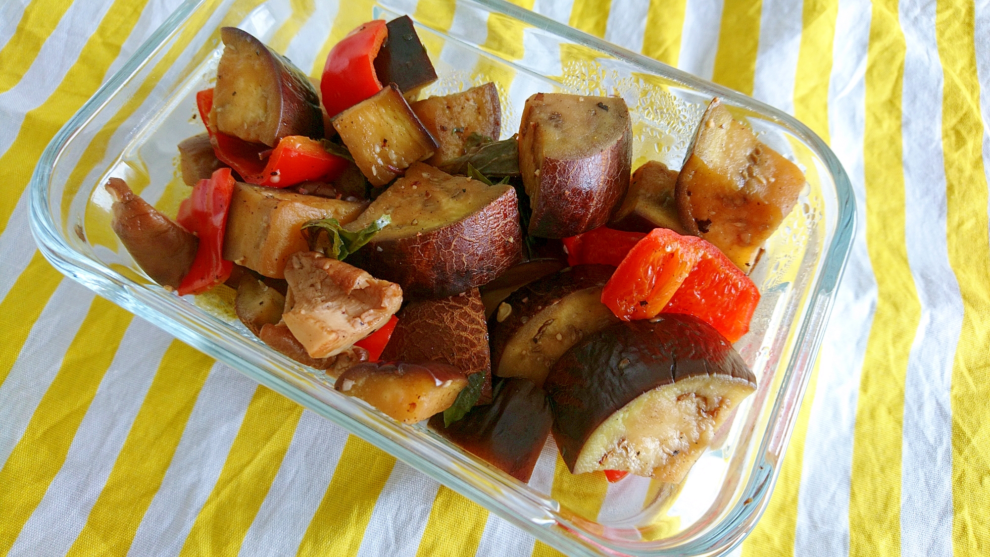 辛さたっぷり なすとエリンギのタバスコ炒め レシピ 作り方 By ごはんが大好き 楽天レシピ