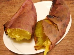 レンジとオープンで時短 焼き芋 レシピ 作り方 By 栗皮茶 楽天レシピ