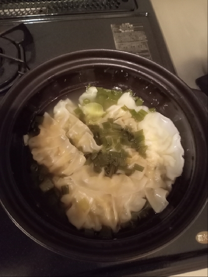今日はお鍋にしよう♪水ぎょうざ鍋
