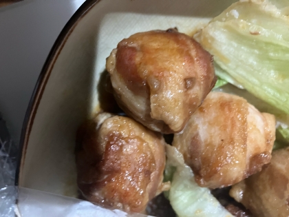 フライパンで簡単ソース香る肉巻きおにぎり♪