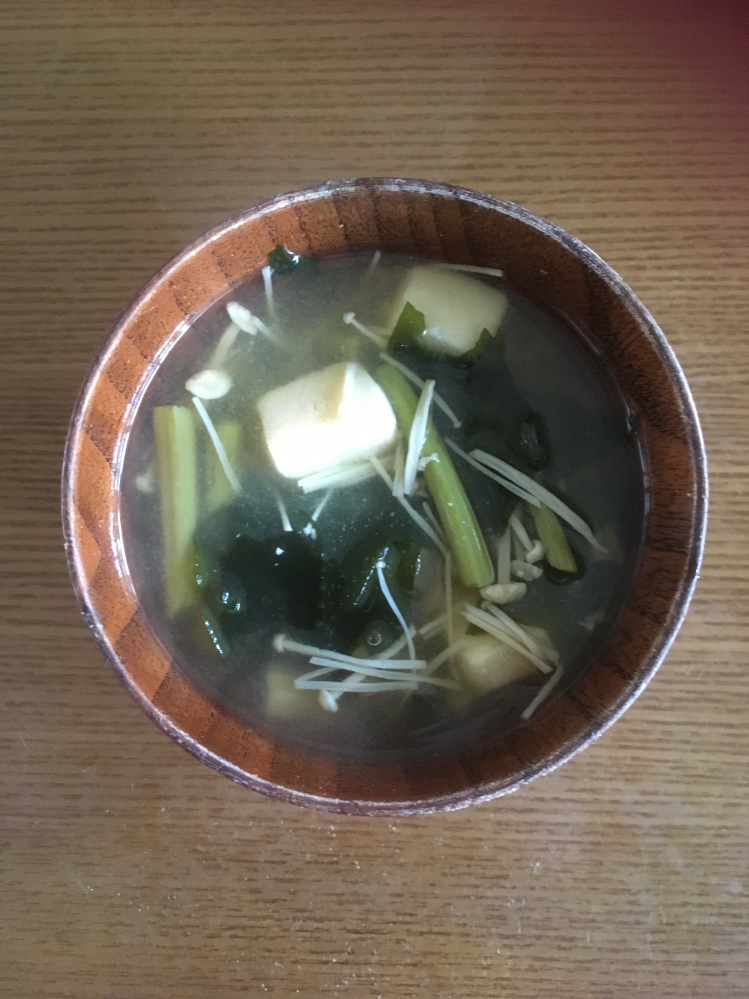 干しえのき入り、ワラビ高野豆腐の味噌汁