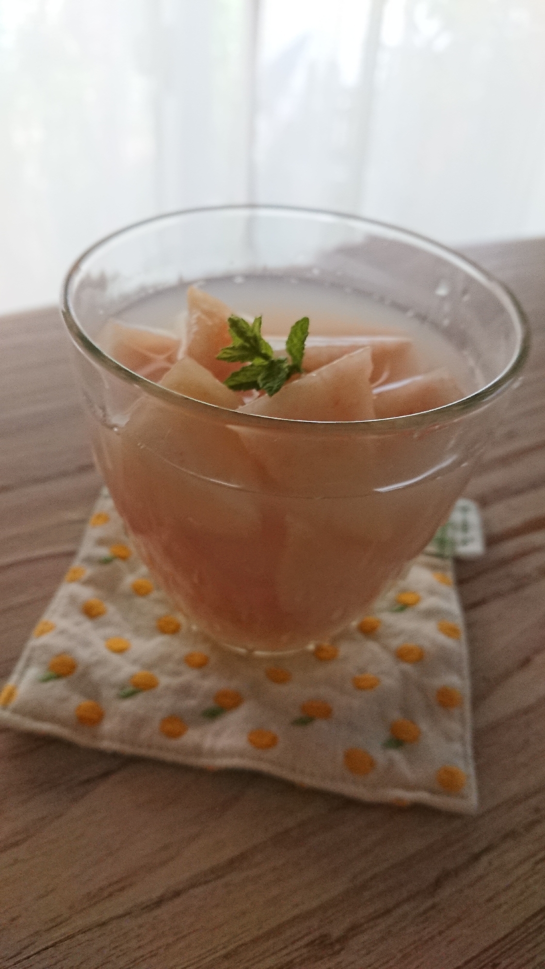 食べる 桃のカルピス