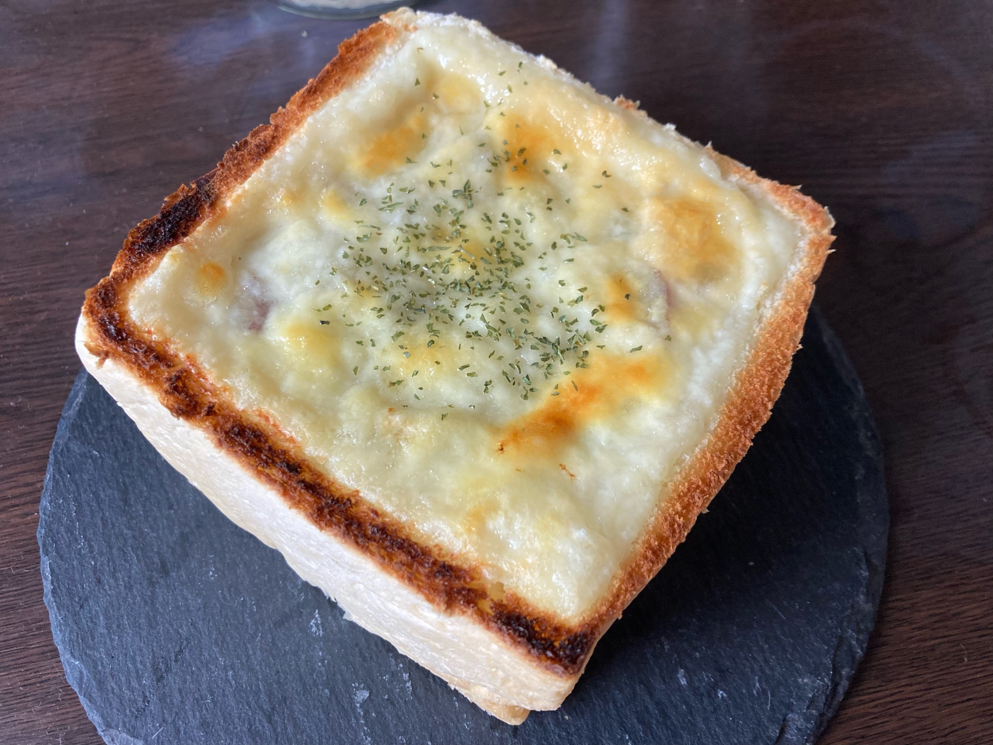 食パン1斤で！東のまるごと鍋