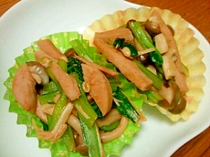 小松菜とハムのケチャップ炒め