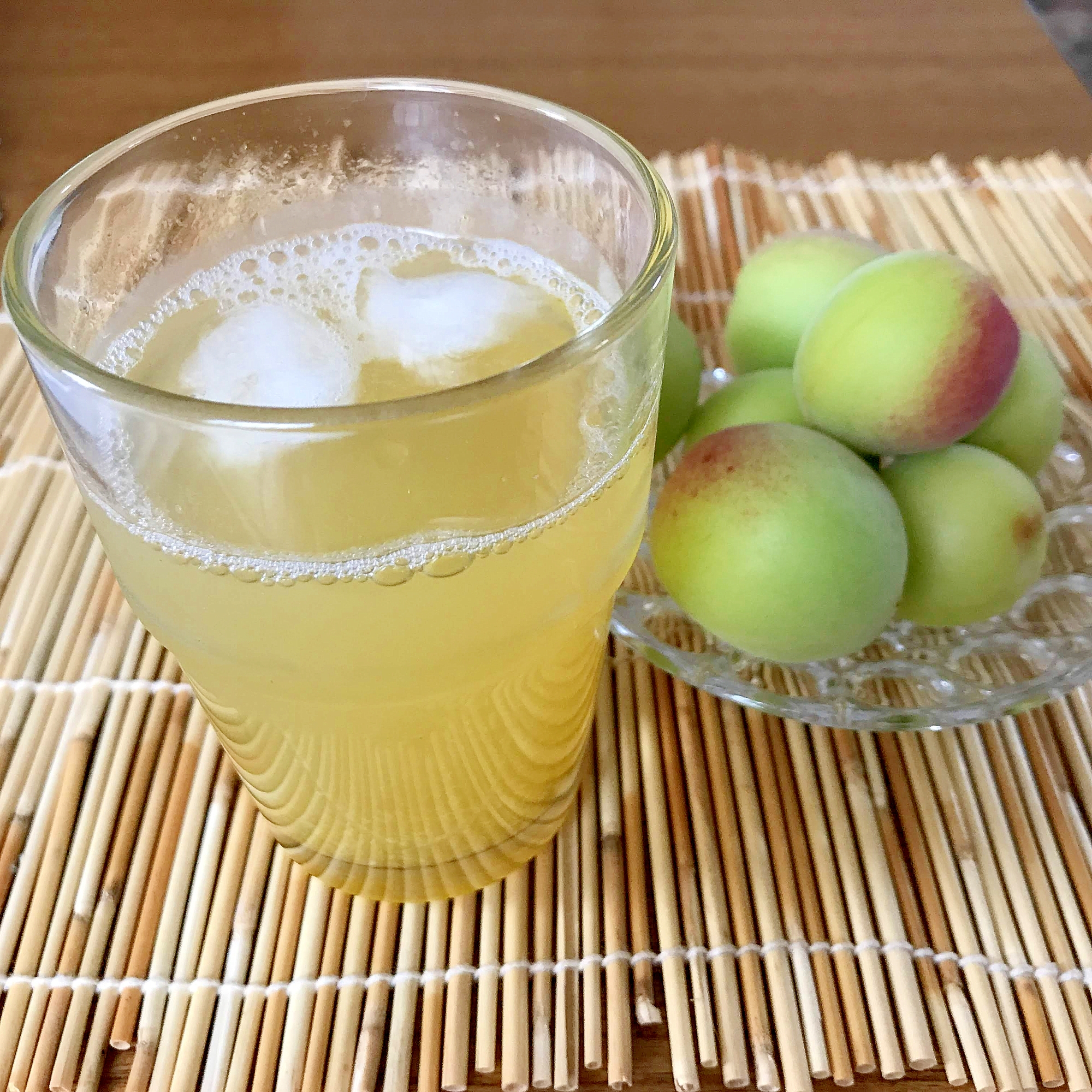 作ったその日に！果肉も飲める梅ジュース