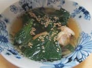 鶏ひき肉と小松菜のスープ