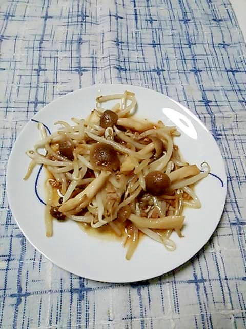 しめじもやしバター醤油炒め レシピ 作り方 By ティア アスラン 楽天レシピ