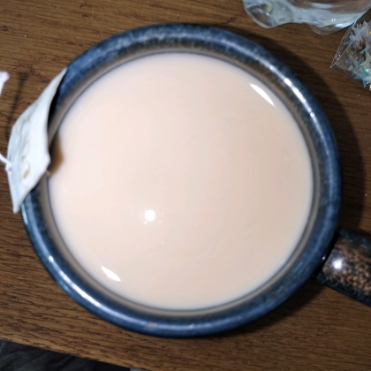 カモミールミルクティー