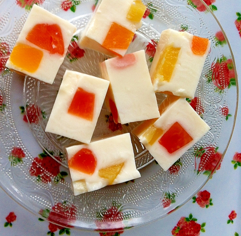 ささっと簡単 フルーツ入り牛乳寒天 レシピ 作り方 By Ummee 楽天レシピ ささっと簡単 フルーツ入り牛乳寒天 レシピ 作り方 By Ummee 楽天レシピ