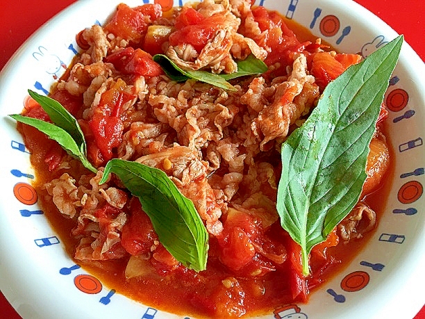 フレッシュトマトの牛肉煮込み