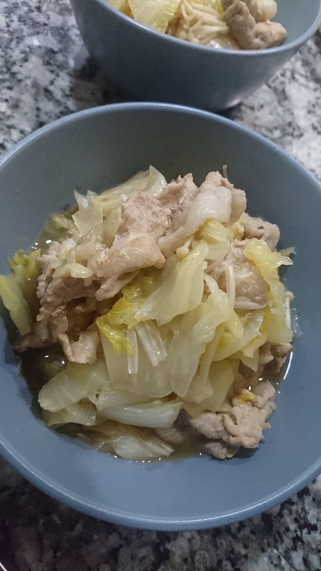 豚こまのすき焼き風♡白菜と豚肉のすき煮