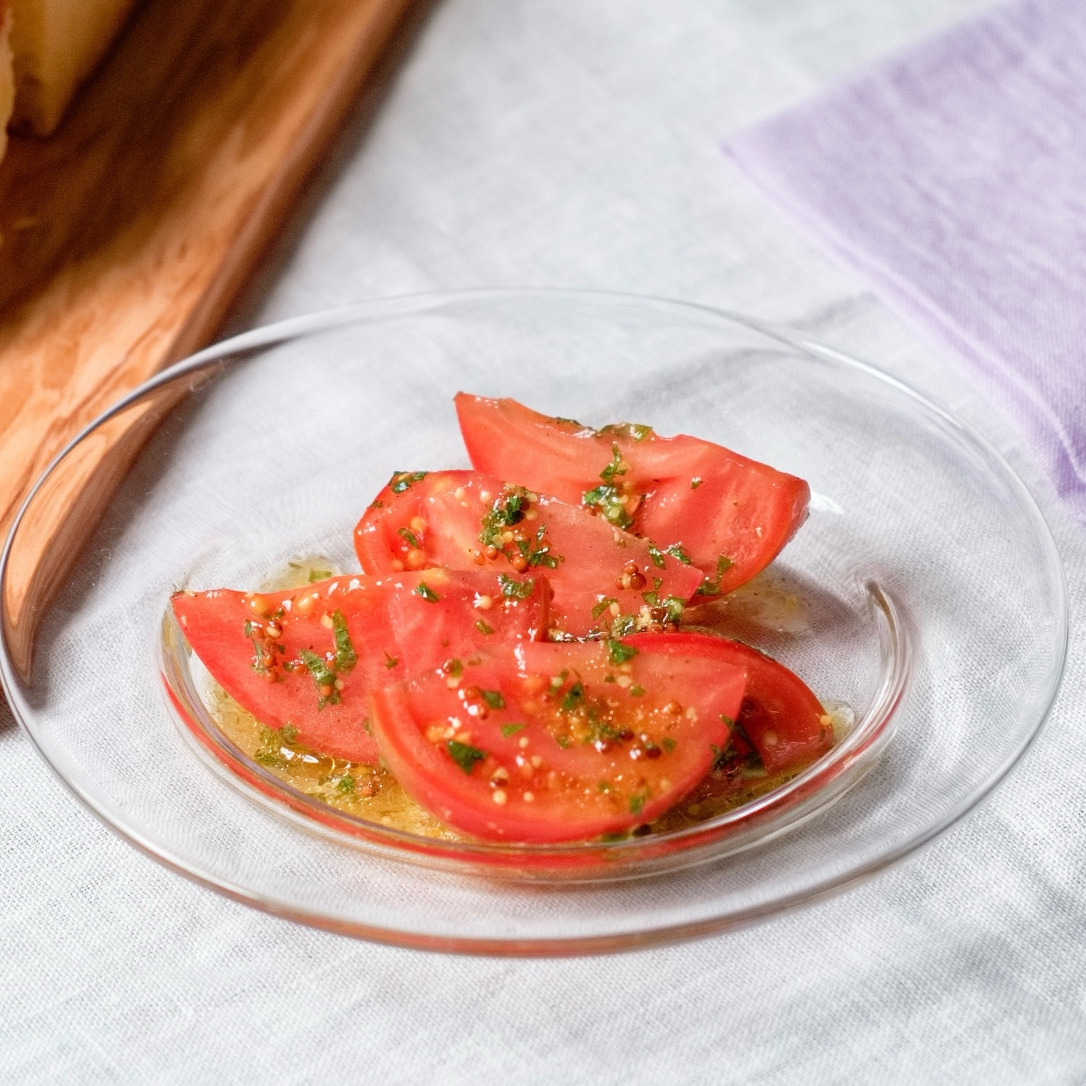 トマトのサラダ〜粒マスタードドレッシング