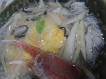 前回相当酔っぱらってから作ったら崩れたので　飲む前に作ってリベンジ！
　いつ食べてもおいしいけれど飲んだ後のカニ玉の優しさに惚れてます～