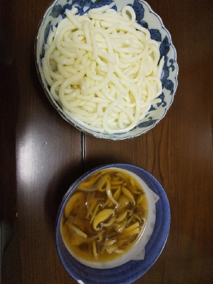 ネギを玉ねぎにかえて作りました。キノコの食感が良かったです!途中でお酢をチョイ足ししました。