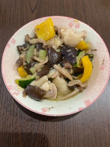 夏野菜と鶏肉のペペロンチーノ風