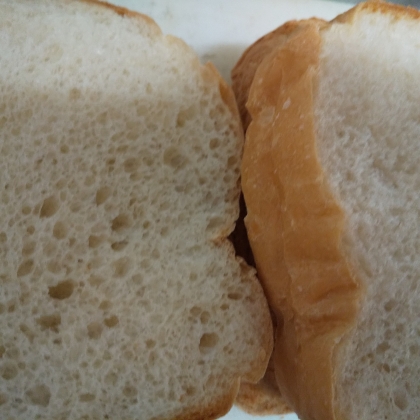 こんにちは
できたてほかほか
最近ご飯よりパンばかりたべています
さっき雷がすごく雨でした
5月とは思えない〜ですね
(ʘᴗʘ✿)