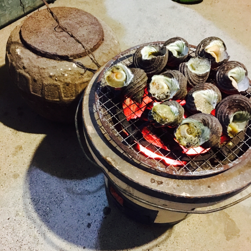 七輪でサザエ レシピ 作り方 By 1001うさこ 楽天レシピ 七輪でサザエ レシピ 作り方 By 1001うさこ 楽天レシピ
