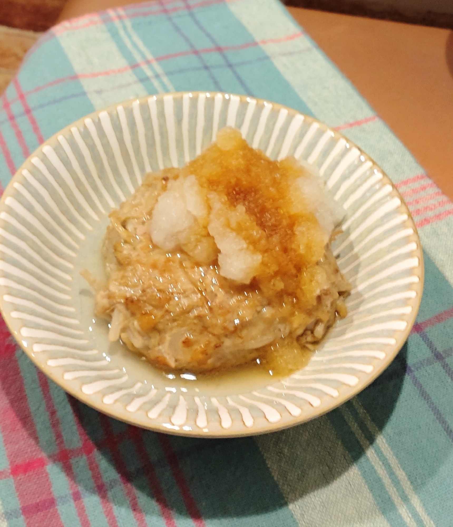 もやしでかさ増し♡ハンバーグ