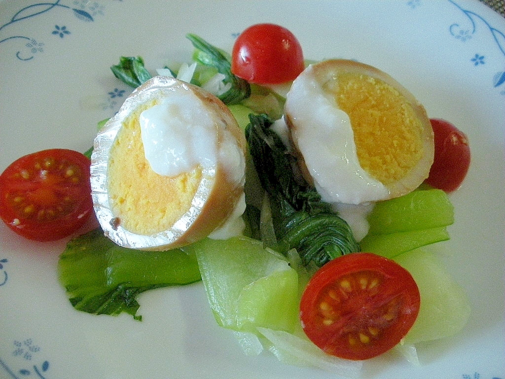 ☆ゆで卵とチンゲン菜のヨーグルトソース☆