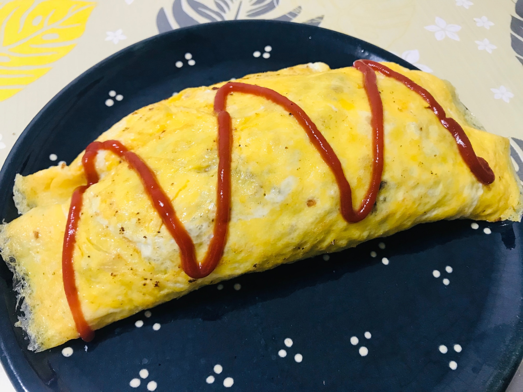 オムレツの本 300 RECIPES OF OMELETTE-