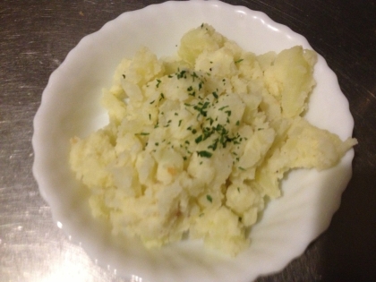 今回は牛乳で作りました。次回はスキムミルクで作ってみたいと思います。