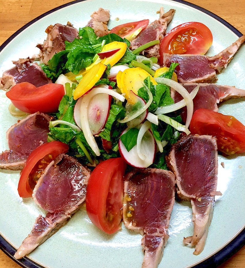 簡単!鰹のたたき・塩オリーブ炙り焼き 春野菜添え