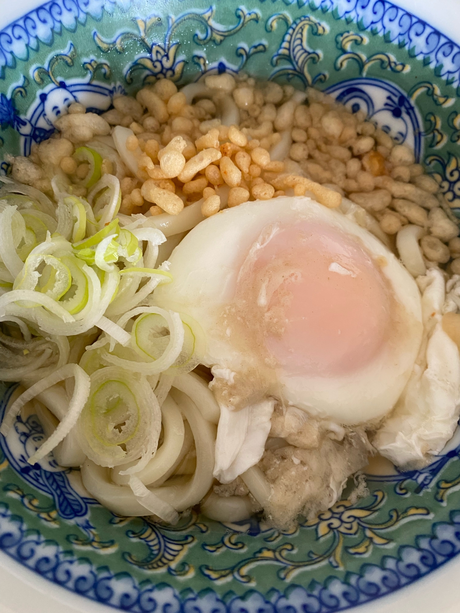 すぐできる！半熟玉子のかけうどん