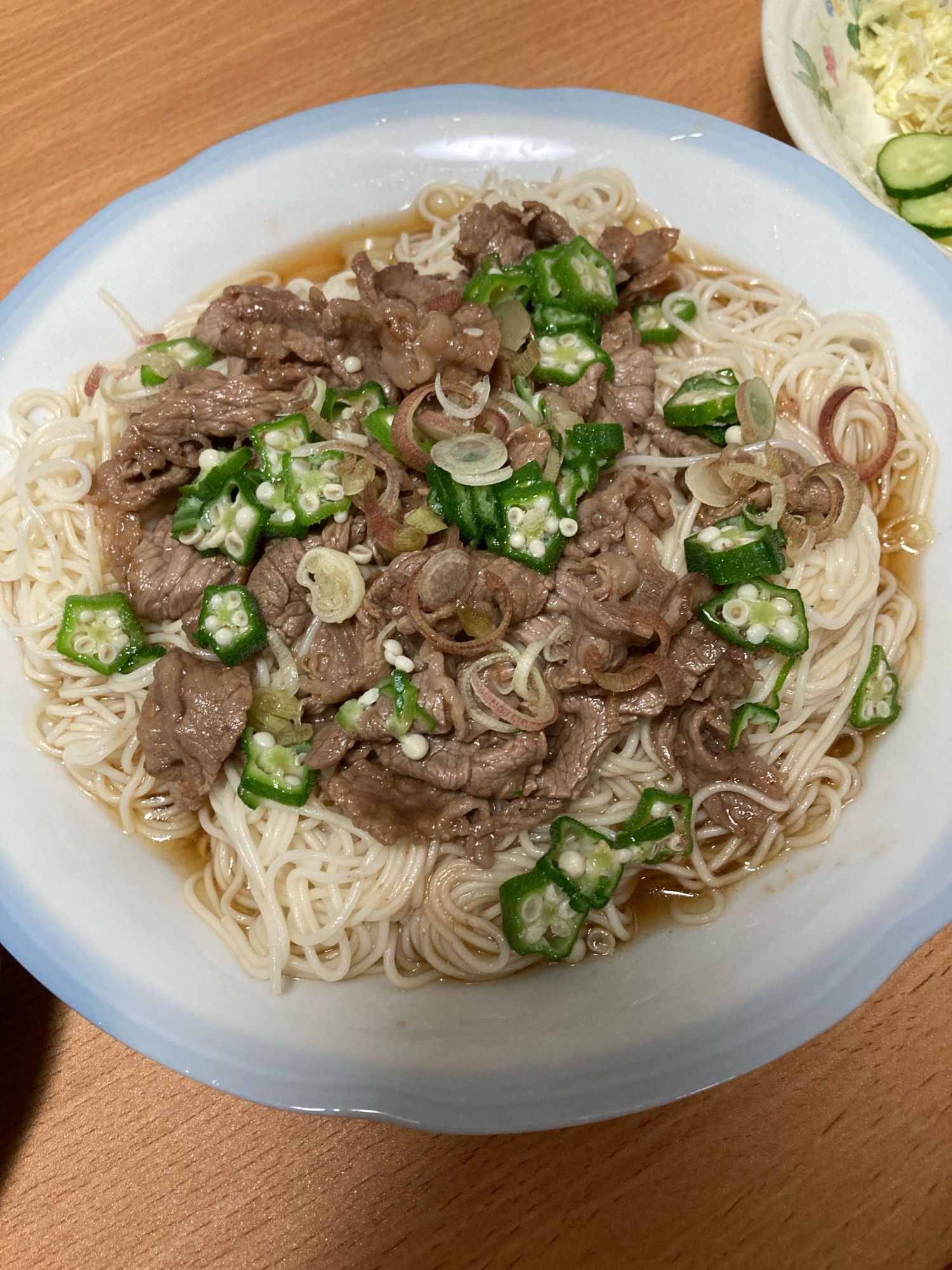 焼肉onソーメン