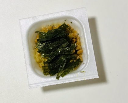 きざみ海苔で納豆