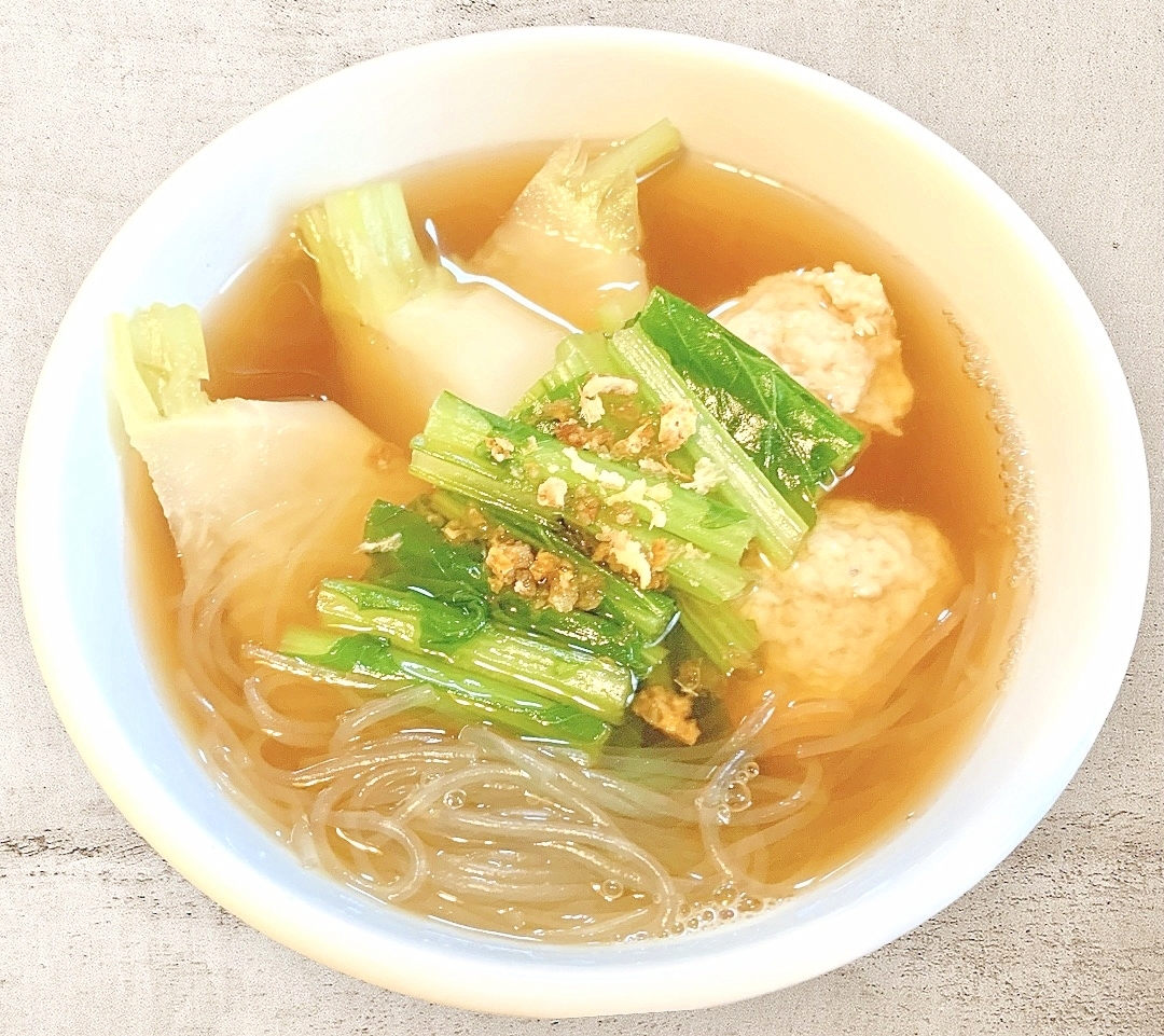 満腹！ヘルシー！かぶと鶏団子の春雨スープ