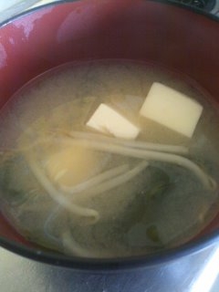 ★豆腐・もやし・ワカメの味噌汁★