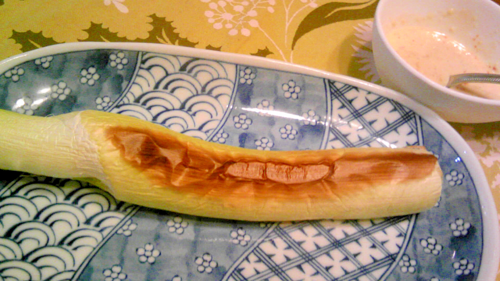 マコモダケの素焼き、味噌マヨ・七味で