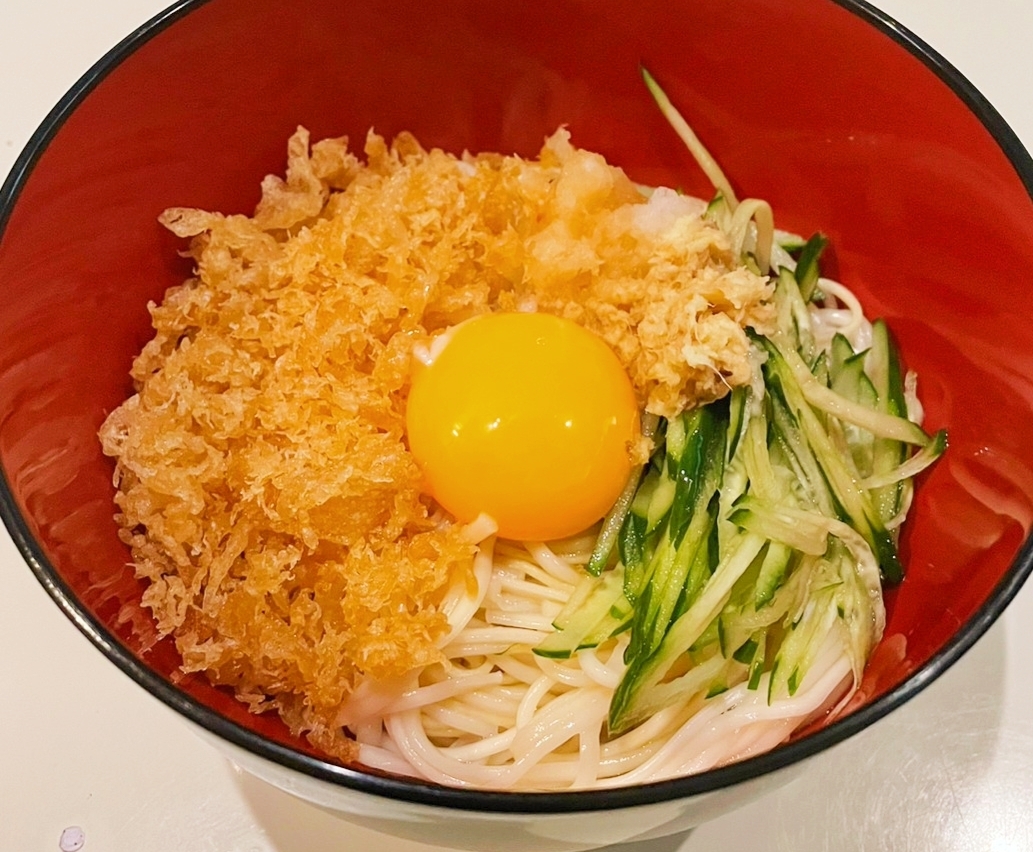 冷やしぶっかけうどん〜月見天かす生姜おろし〜