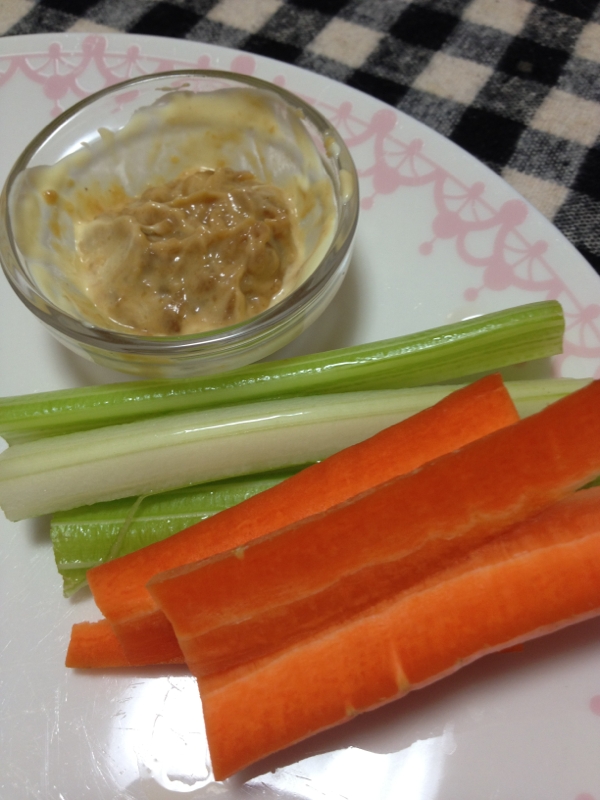 野菜に合う 味噌とマヨネーズの簡単ディップソース レシピ 作り方 By 姫ウサ Chiey 楽天レシピ