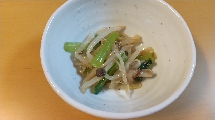 ほうれん草がなかったので、小松菜で作ってみました。
おいしかったです。