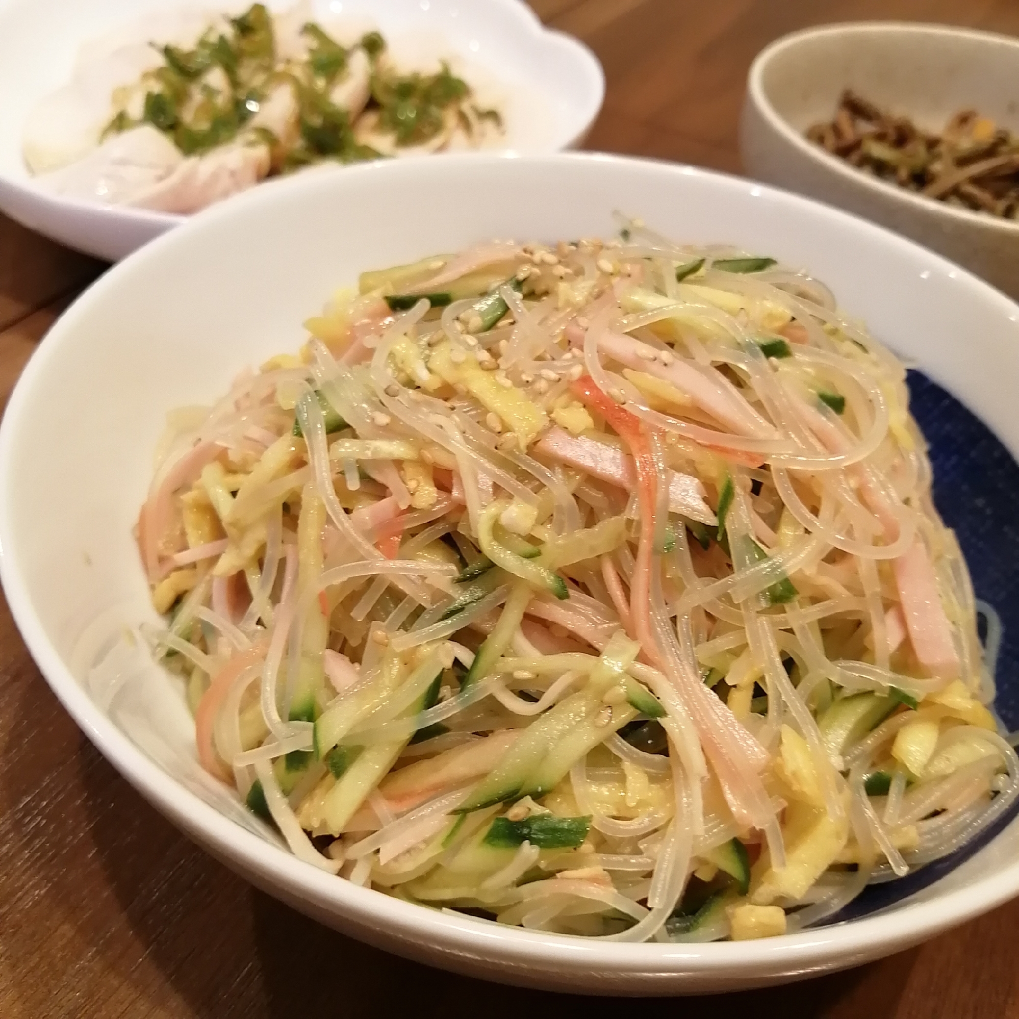 ポン酢で簡単味付け！止まらない春雨サラダ