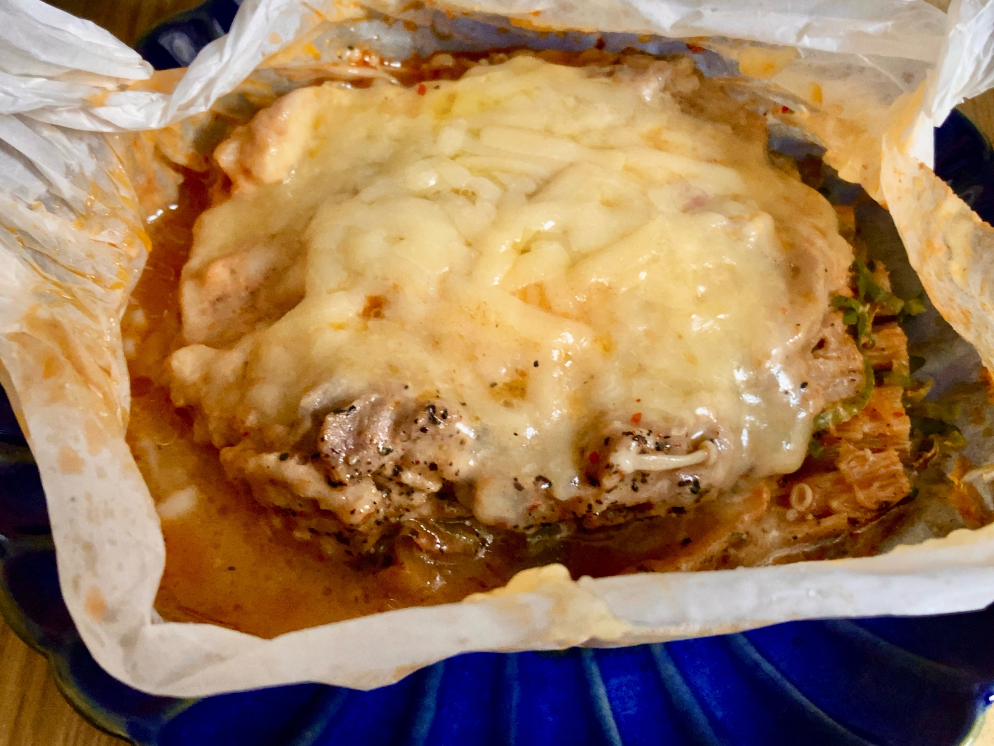 レンジで簡単!豚こまキムチ×とろ〜りチーズ