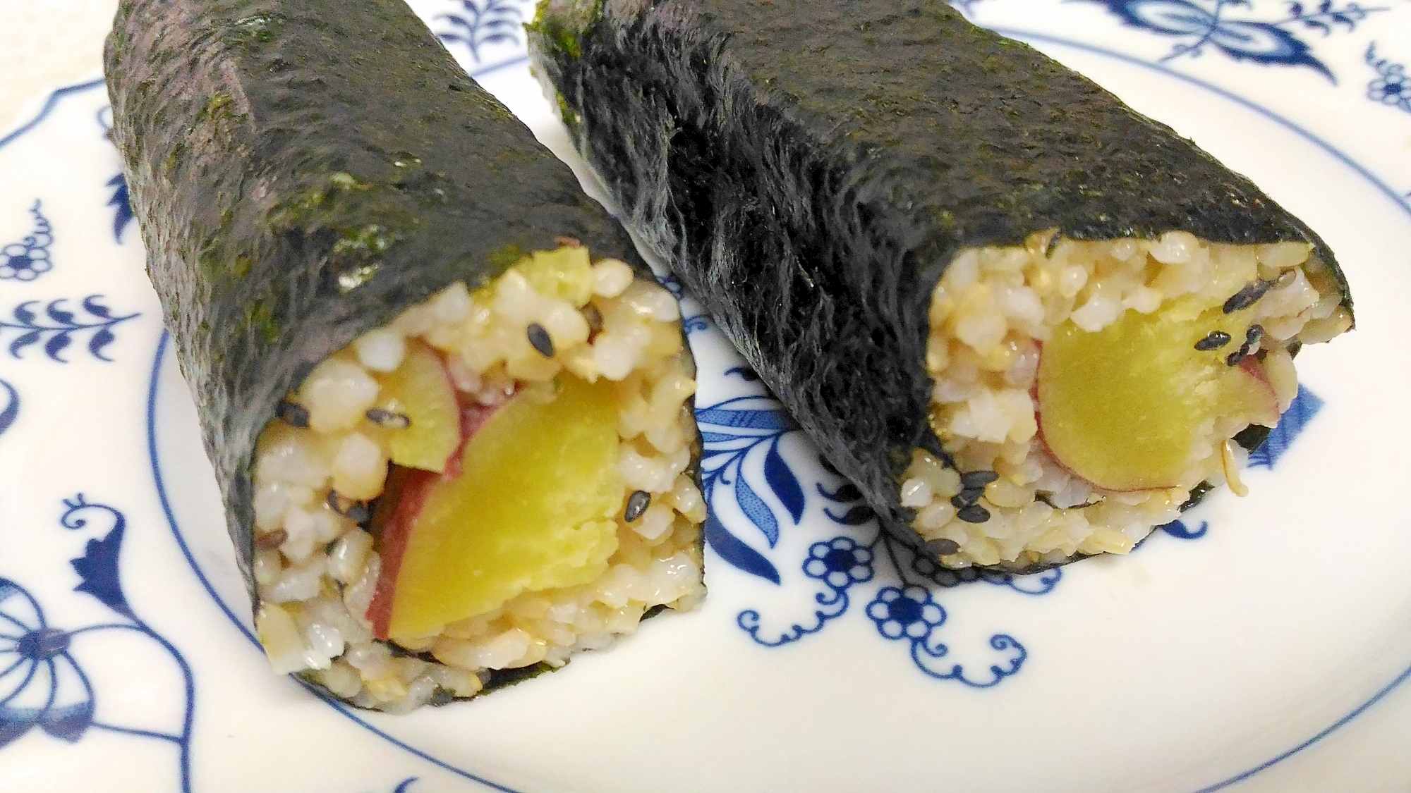 芋ご飯風海苔巻き