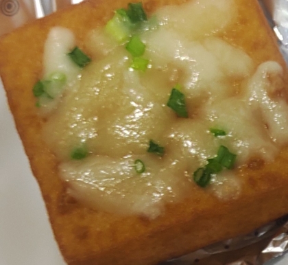 厚揚げのチーズ乗せ焼き