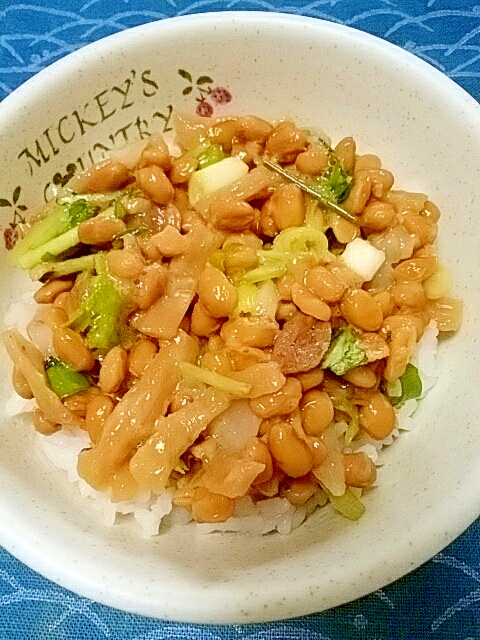 納豆の食べ方-大根菜＆赤しそずいき♪