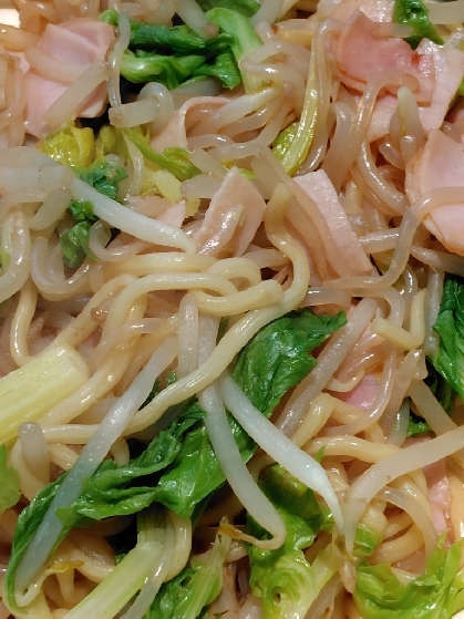 香りよく～セロリの葉で焼きそば