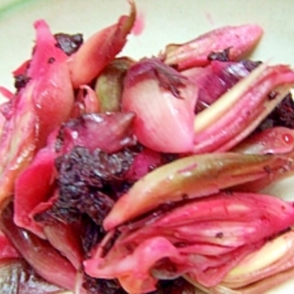 みょうが梅酢漬け 梅干に使った赤紫蘇で レシピ 作り方 By Iihi009 楽天レシピ みょうが梅酢漬け 梅干に使った赤紫蘇で レシピ 作り方 By Iihi009 楽天レシピ