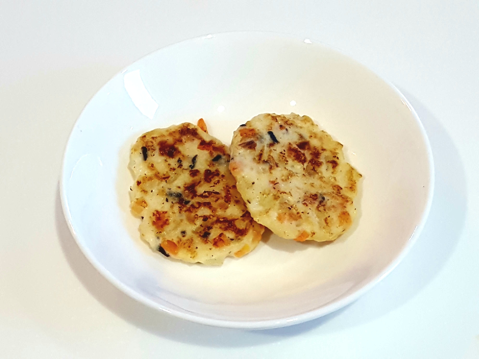 【離乳食後期】鶏挽き肉の豆腐ハンバーグ