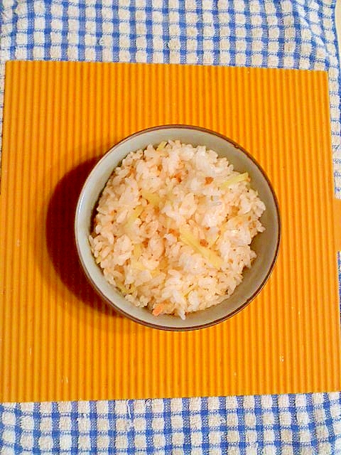 酢生姜と鮭の混ぜご飯♪