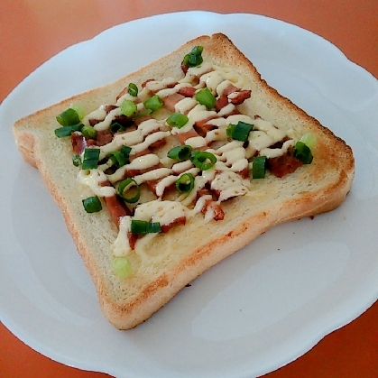 YAMAT☆さん こんばんは♪ランチに作ってみました！食パンにマヨチャーシュー、とっても美味しかったです☆素敵なレシピありがとうございましたo(^o^)o
